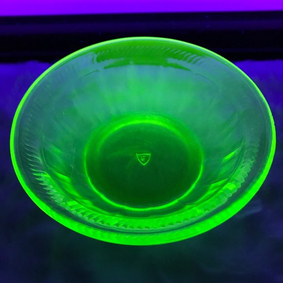 Vintage Vaseline Glass Dessert Bowl Block Optic #24 - Picture 4 of 10